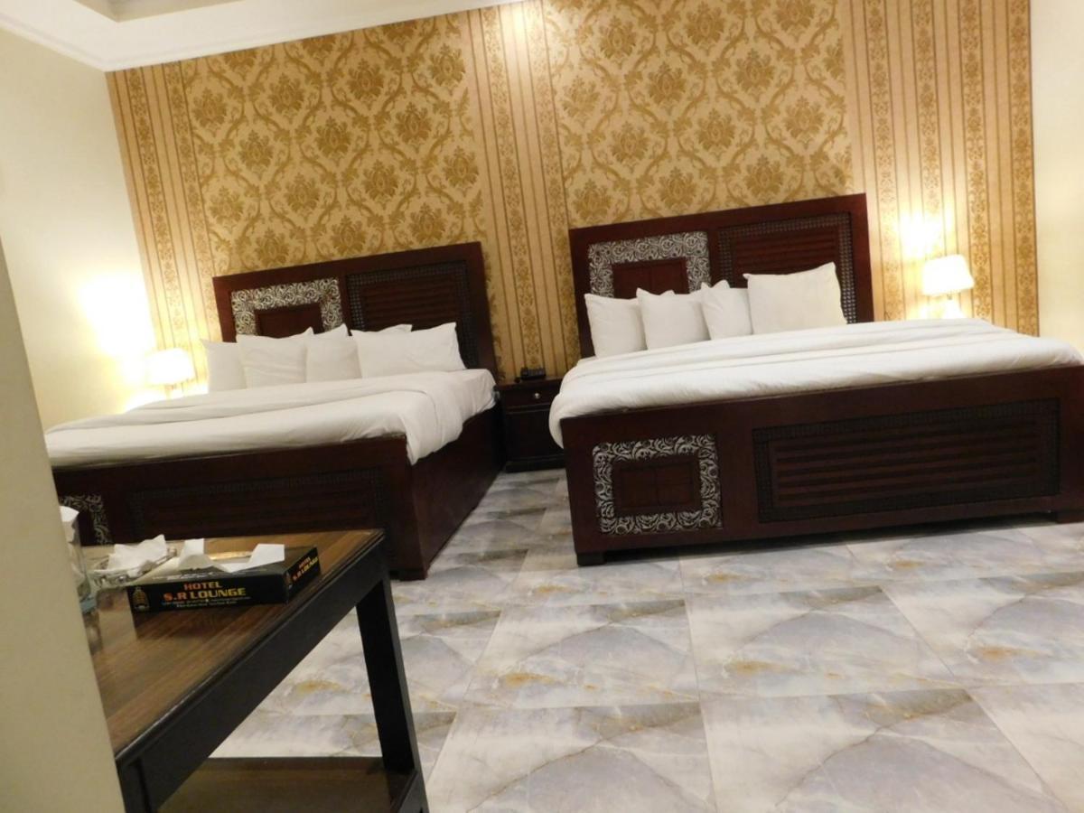 Hotel S.R. Lounge Мултан Экстерьер фото