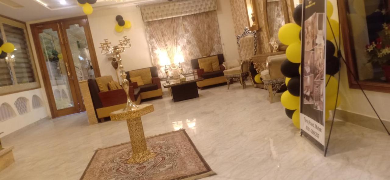 Hotel S.R. Lounge Мултан Экстерьер фото