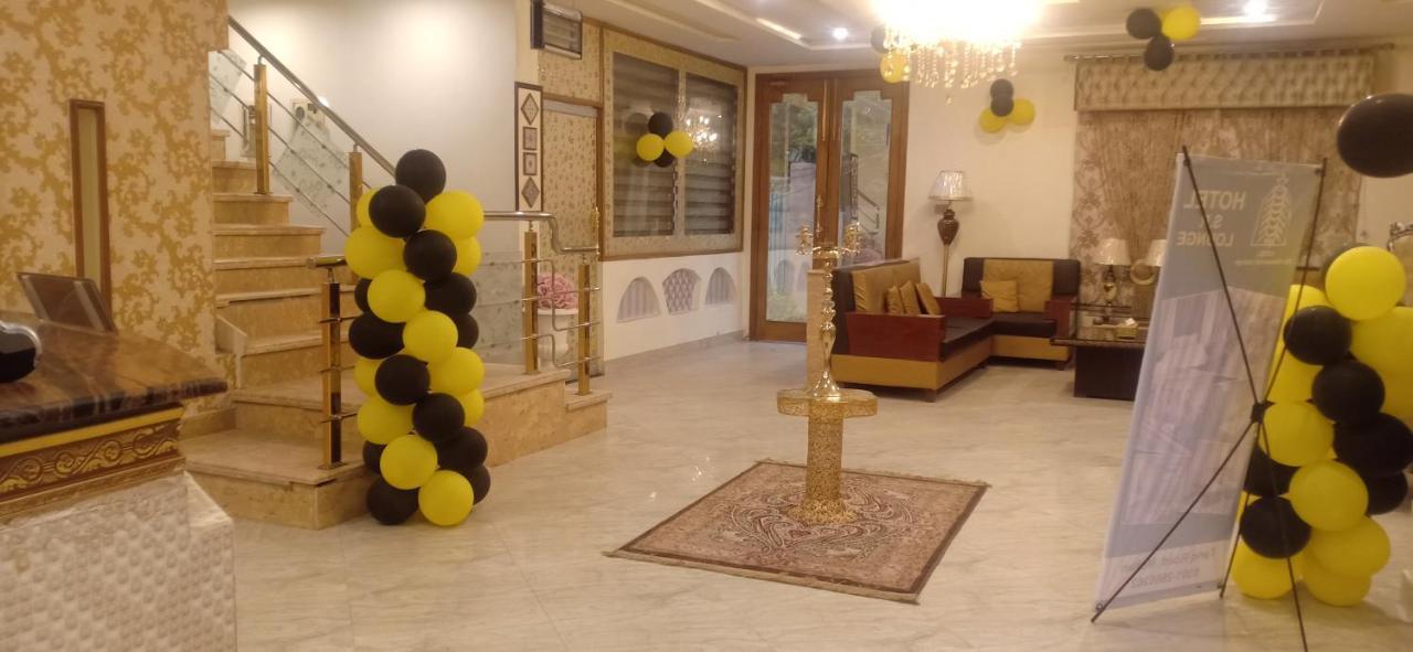 Hotel S.R. Lounge Мултан Экстерьер фото